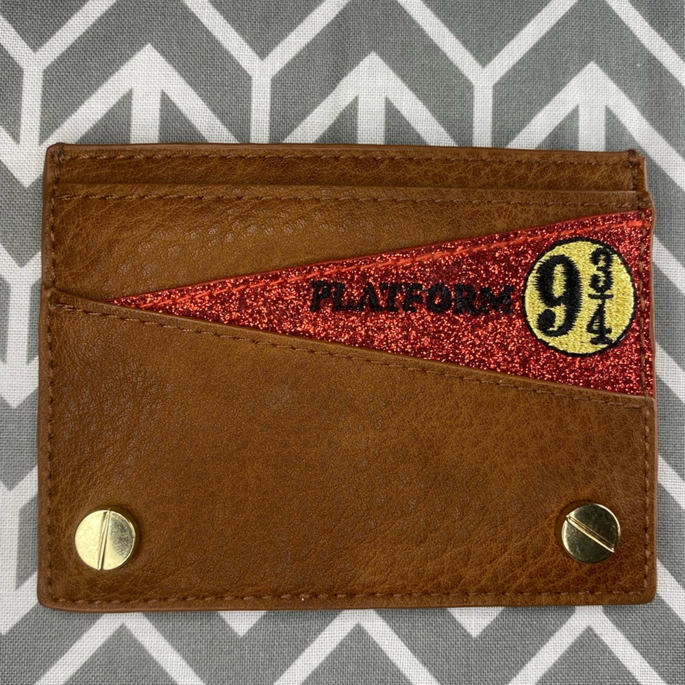 Danielle Nicole Harry Potter Platform 9 3/4 Cardholder